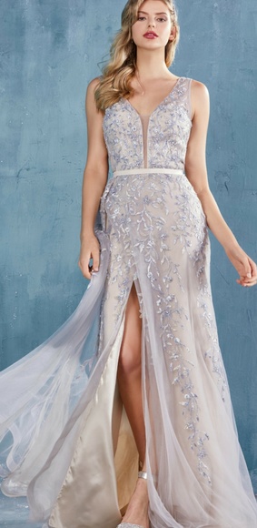 BEADED SHEATH EVENING GOWN WITH LEG SLIT - Picture 5 of 8